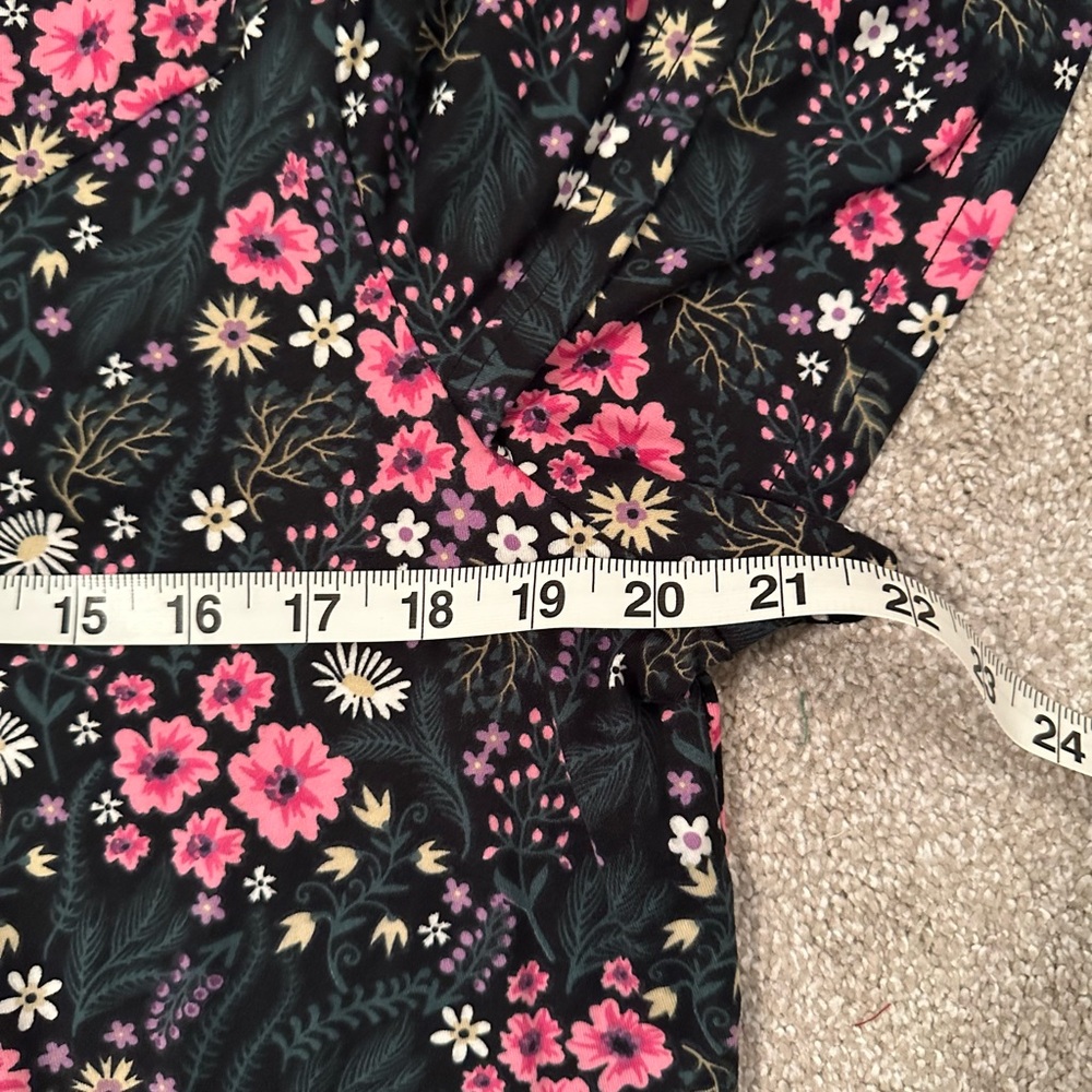 Floral Tiered Flutter Sleeve Pleated Top XL - Picture 11 of 11